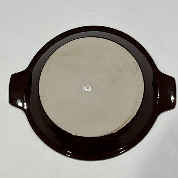 QVC Technique Ceramic Brown And Cream 10” Pie Plate With Lifter And Instructions - Picture 3 of 11